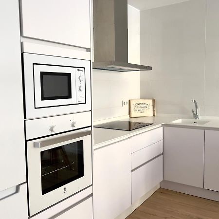Housing Leon Ana Mogas Con Garaje Apartment Exterior foto